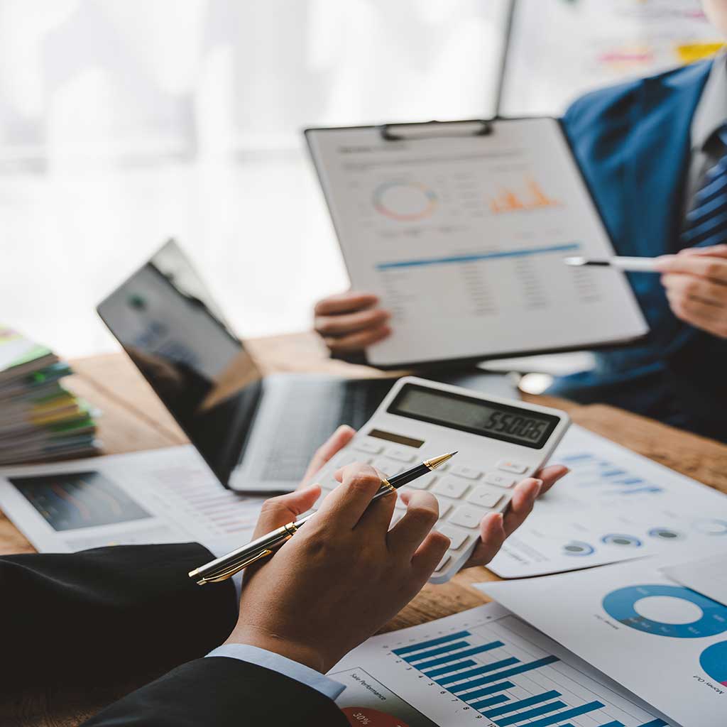 Commercial finance broker Edinburgh helping local SMEs access asset finance, business loans and invoice finance